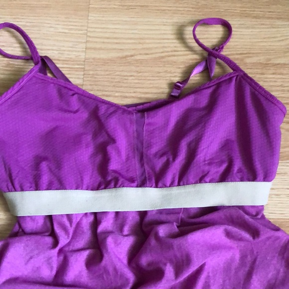 Lululemon Debut tank top in ultra violet , size 6 - Picture 9 of 12